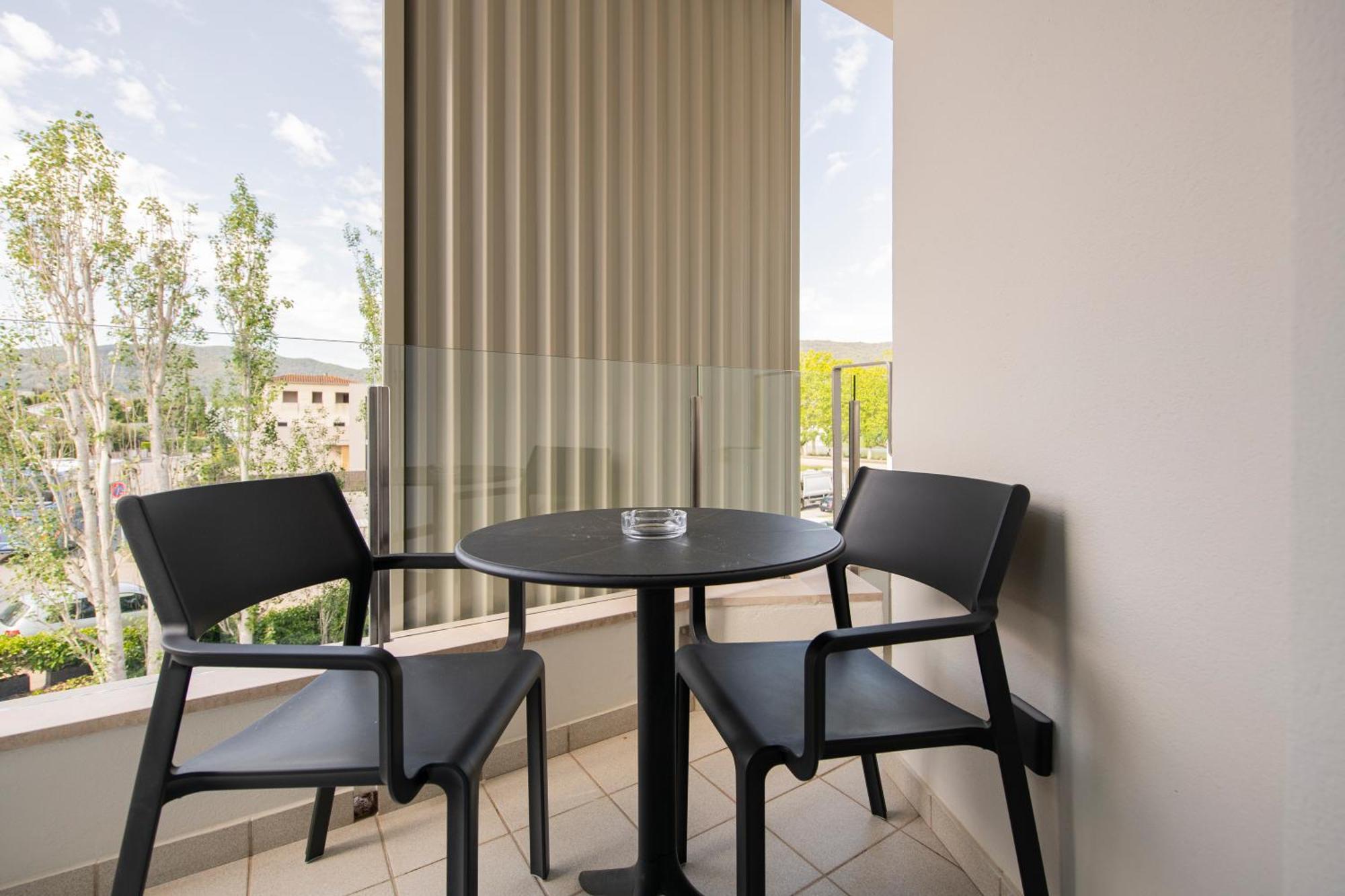 Apartaments La Carpa Banyoles Luaran gambar